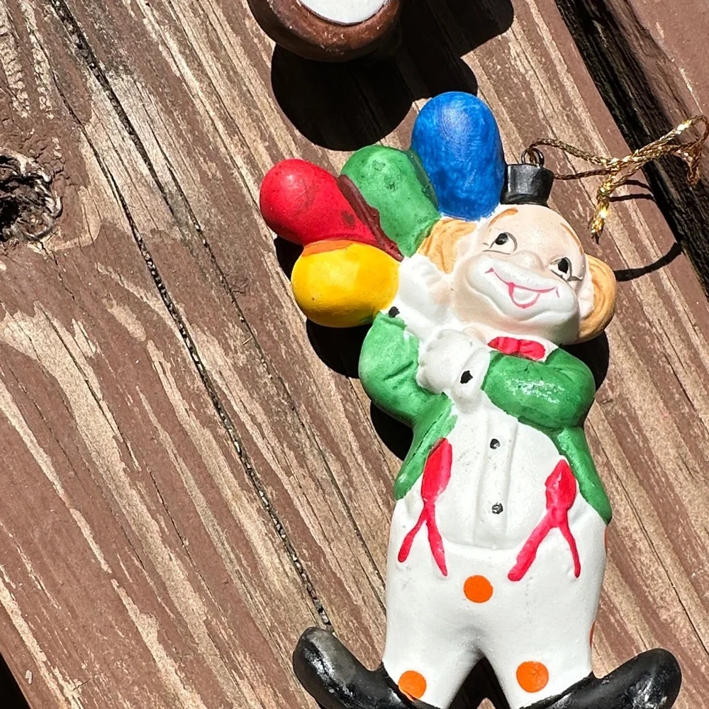 Vintage Bozo Clown 1960’s Plush Toy with bonus Clown Ornaments set